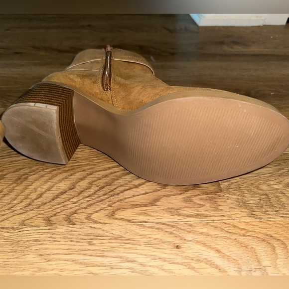 Booties - Picture 3 of 3